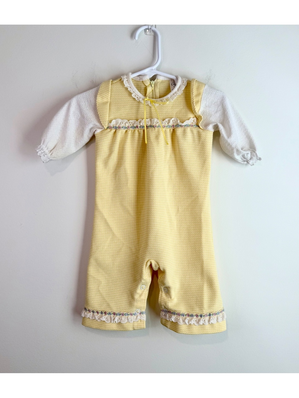 Vintage 70s/80s Carter’s Baby Girl Romper 6M Yellow Gingham Lace Made USA